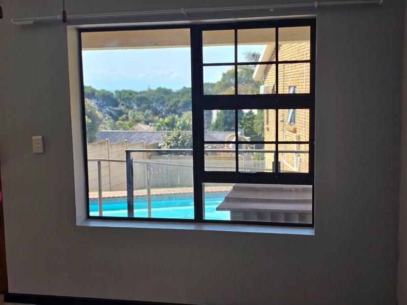 8 Bedroom Property for Sale in Mossel Bay Central Western Cape